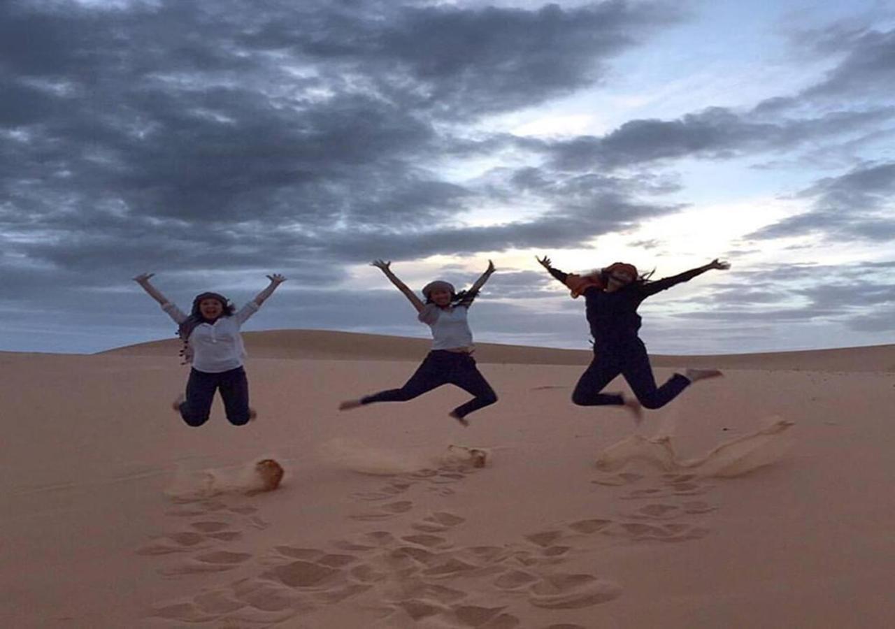 Sahara Relax Camps Hotel Zagora Bagian luar foto